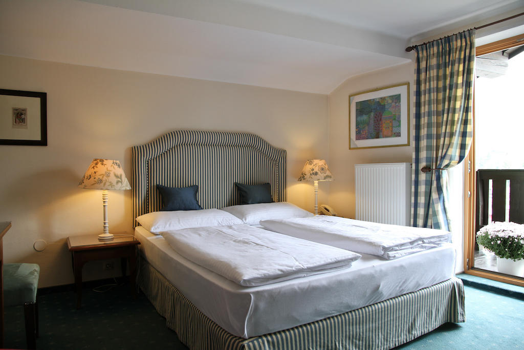Chalet Strasshofer Kitzbühel Zimmer foto